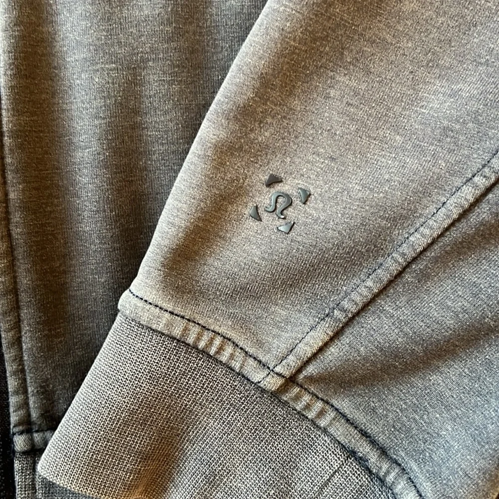 Lululemon Full Zip Hooded Jacket - Picture 2 of 6